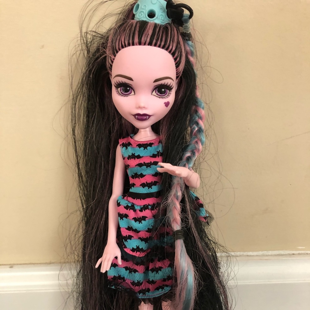 Draculaura Party Hair